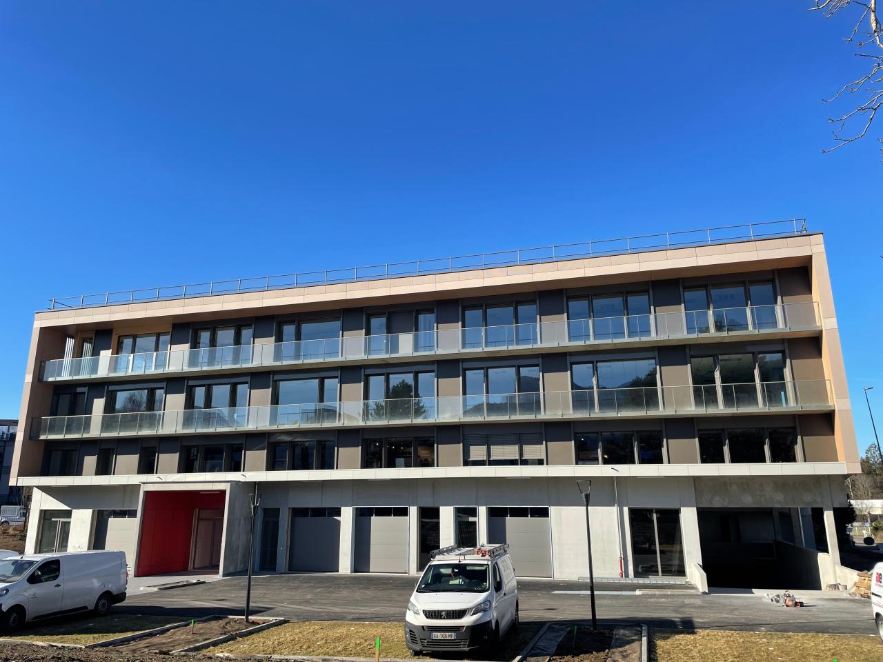 Bureau Annecy-le-Vieux 1545m² Vente bureau Annecy-le-Vieux Haute-Savoie OVBUR2313908 0
